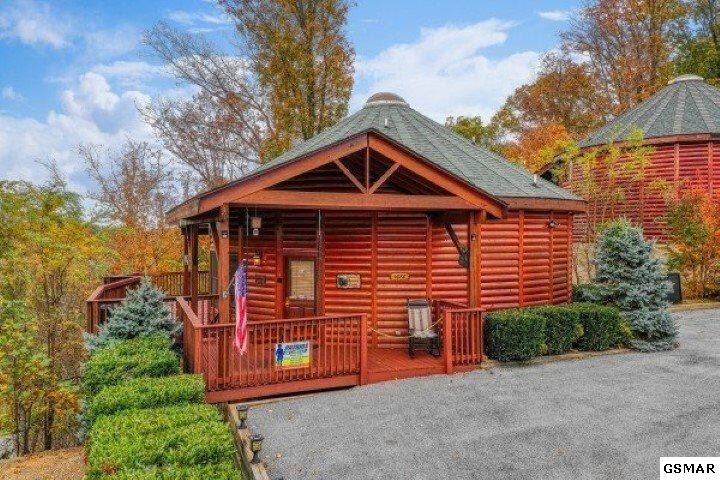 Property Photo: 1086 Towering Oaks Drive TN 37876