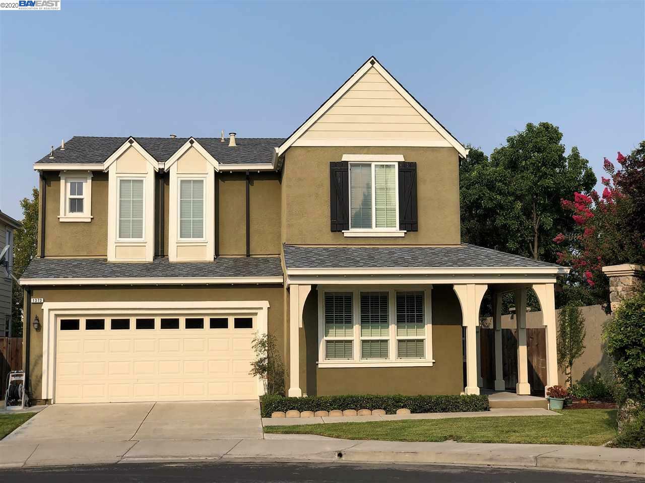 Property Photo: 1373 Kellybrook Way CA 94582