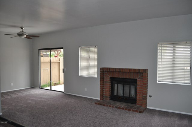 Property Photo:  2414 Chippewa Lane  CA 93001 