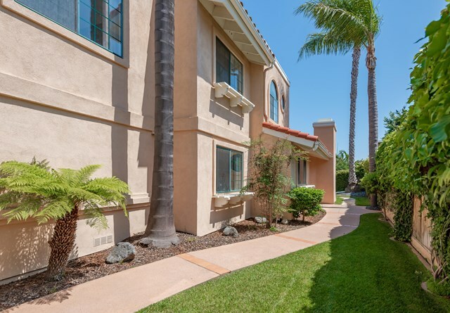 Property Photo:  2980 Windward Way  CA 93035 