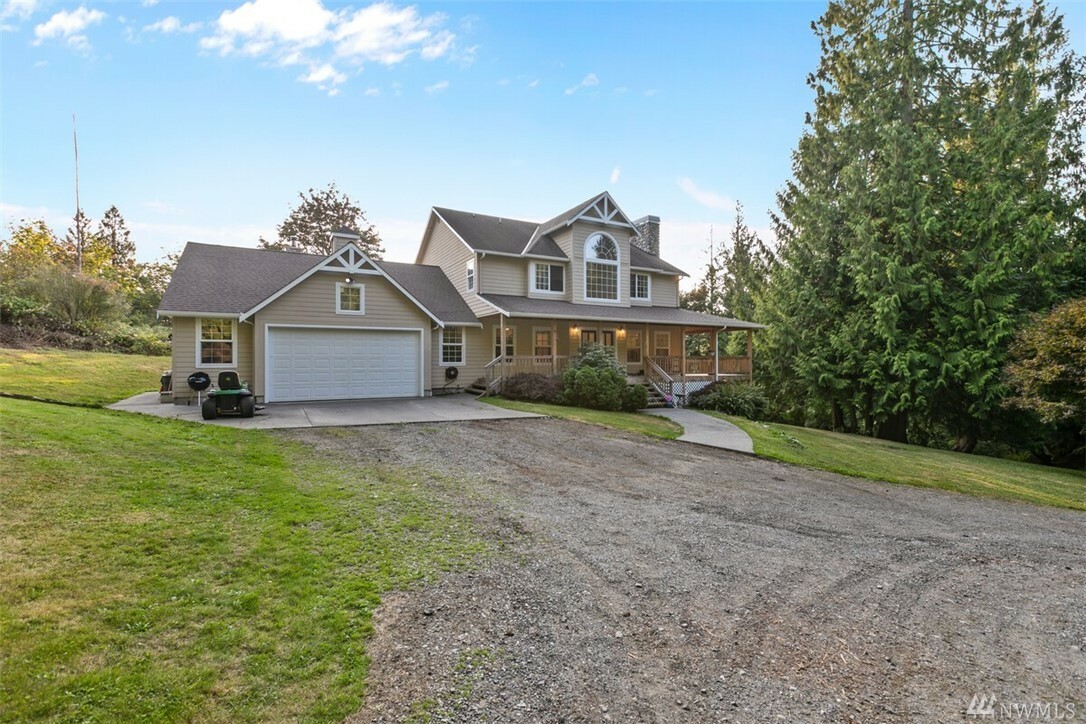 Property Photo:  13610 215th Place NE  WA 98223 