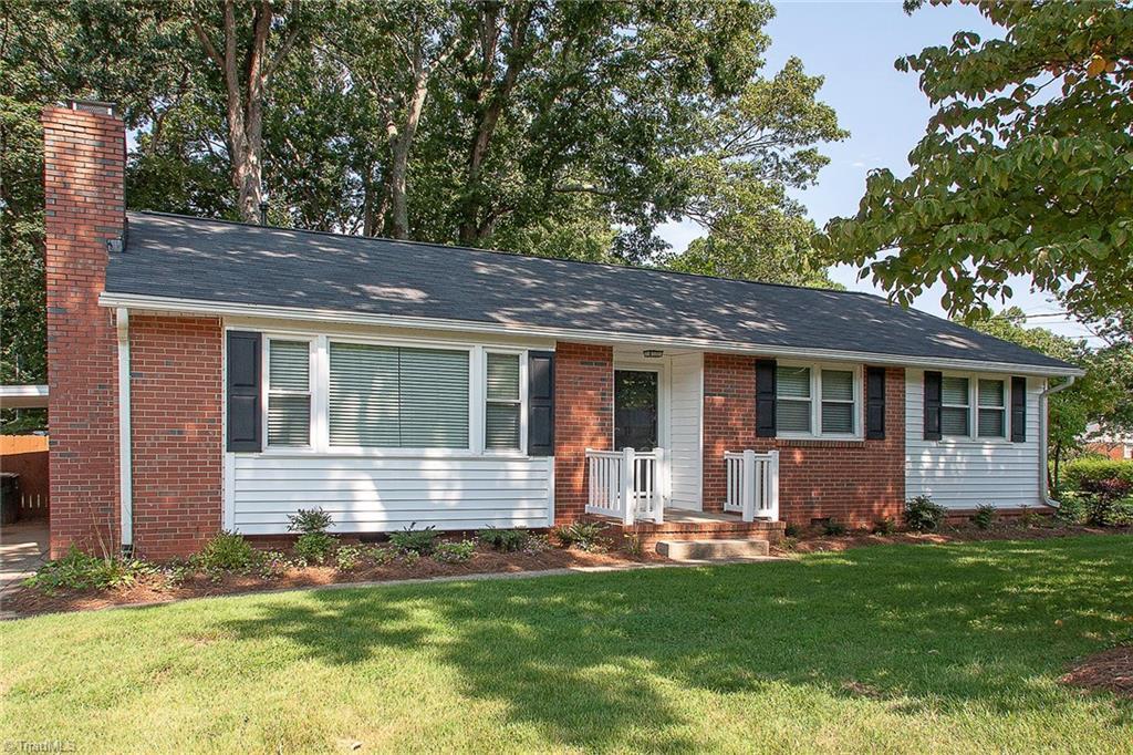 Property Photo: 913 Meade Drive NC 27410