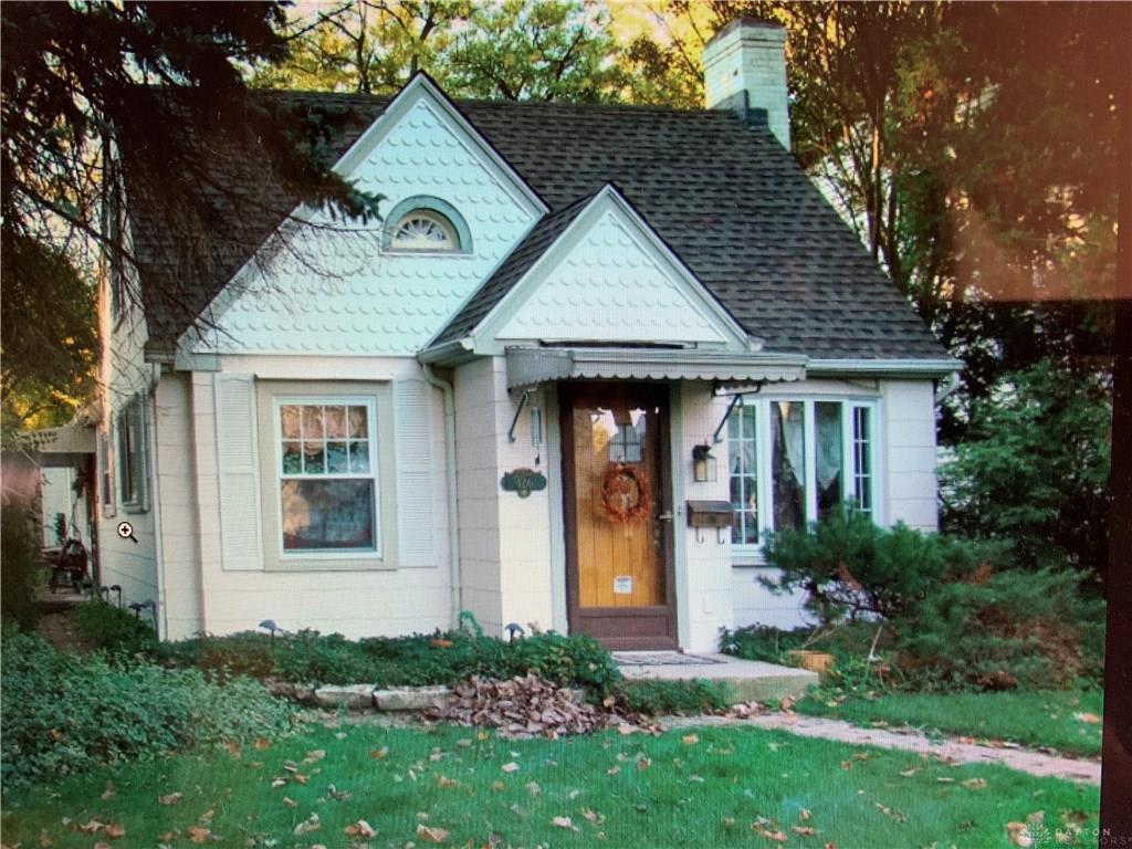 Property Photo:  426 Peach Orchard Avenue  OH 45419 