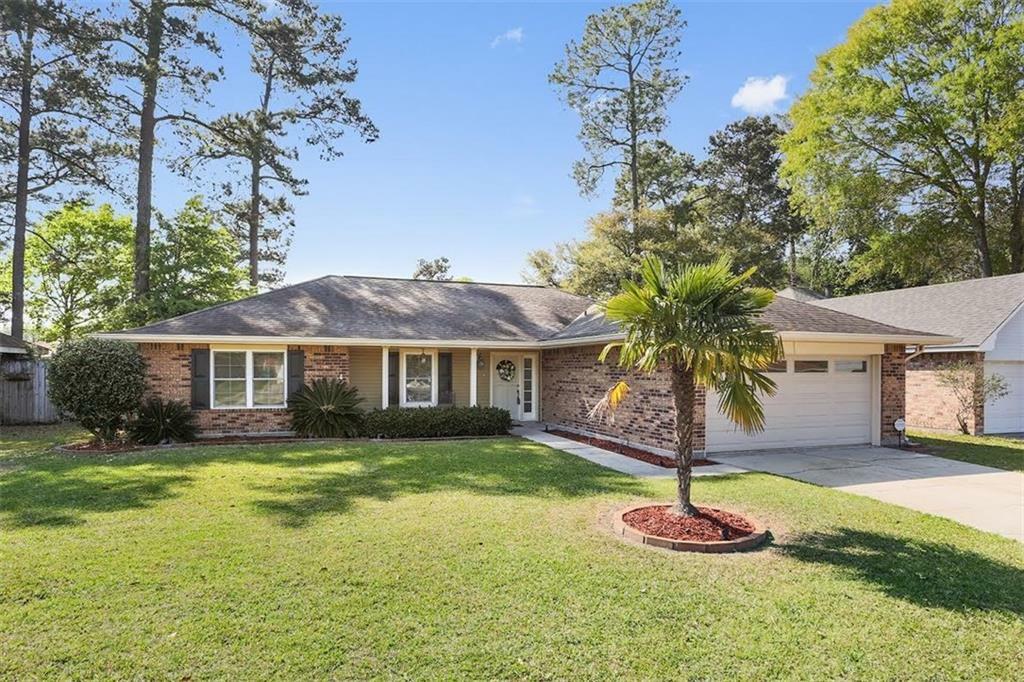 Property Photo:  813 North Lake Caddo Court  LA 70461 