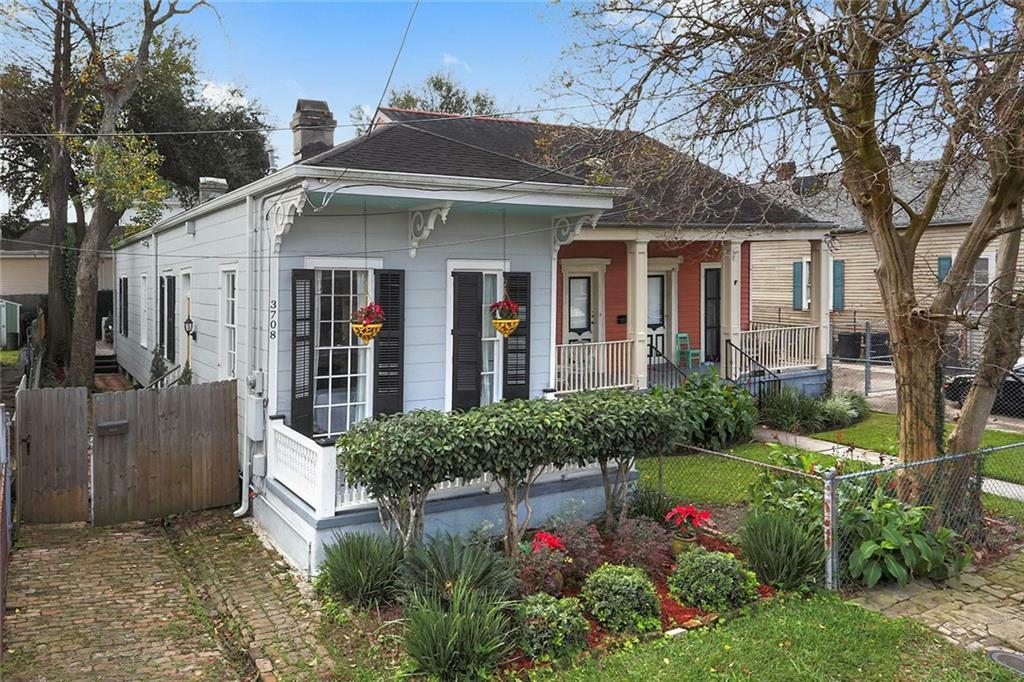 Property Photo:  3708 Constance Street  LA 70115 