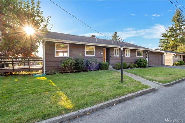 Property Photo: 520 N Gifford WA 98223