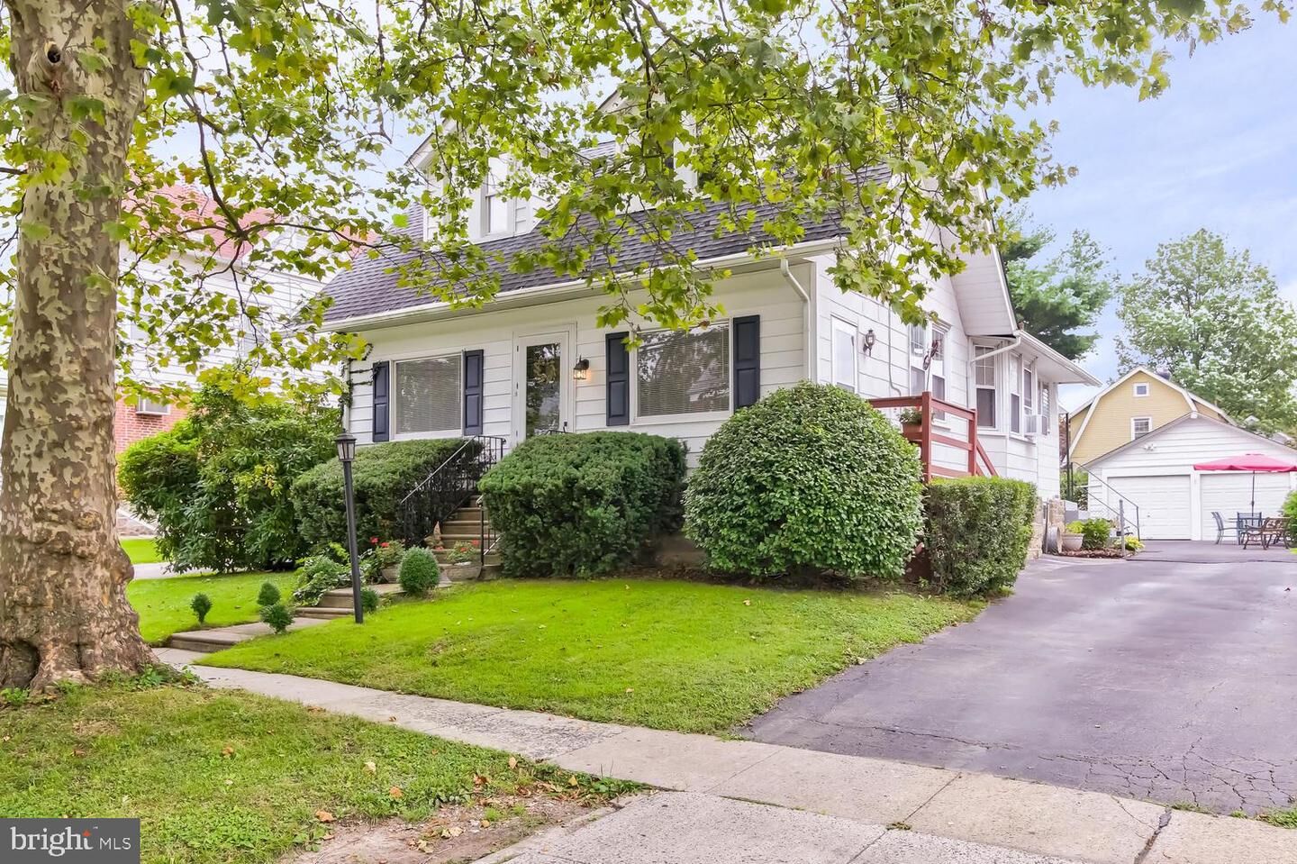Property Photo: 33 Melrose Avenue PA 19050