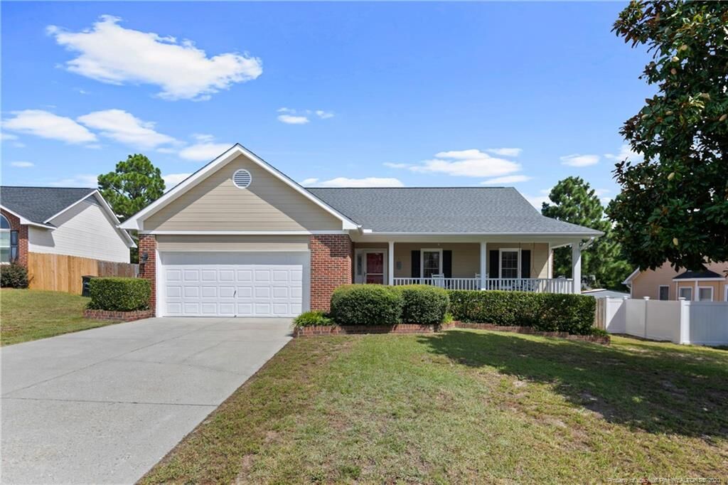 Property Photo: 1052 Alexwood Drive NC 28348