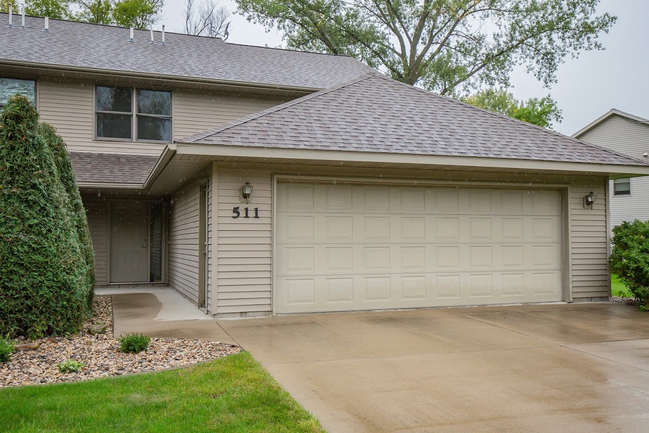 Property Photo: 511 W Riverview Drive MN 56096