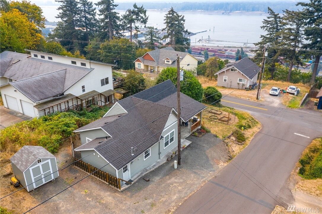Property Photo: 227 Juniper Street WA 98625