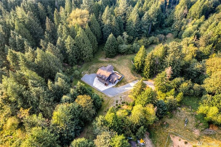 Property Photo: 15903 441st Place SE WA 98045