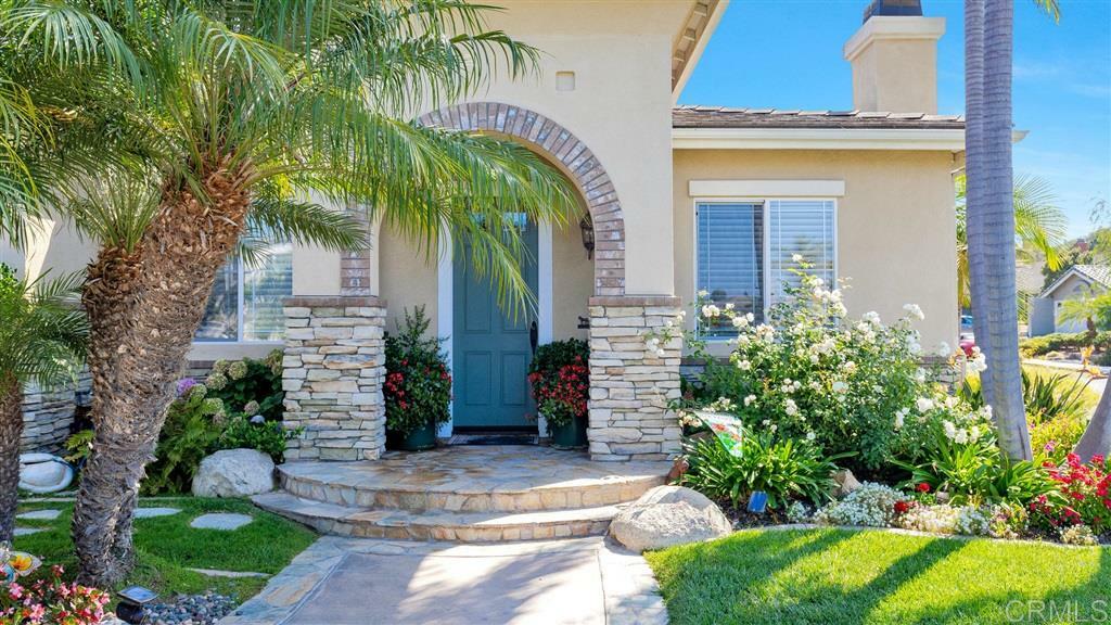 Property Photo: 7872 Via Teca CA 92009