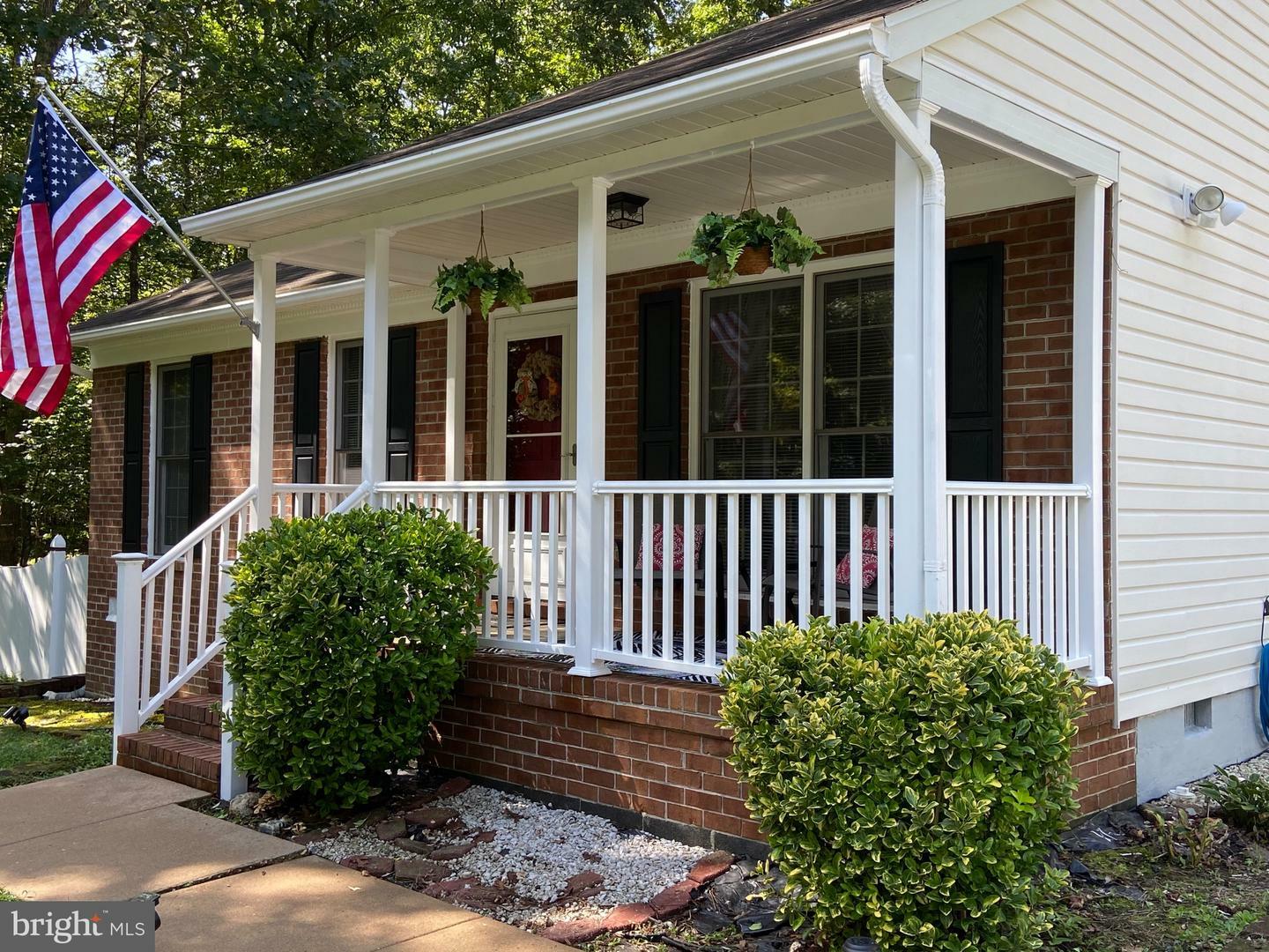 Property Photo:  407 Cornwall Drive  VA 22546 