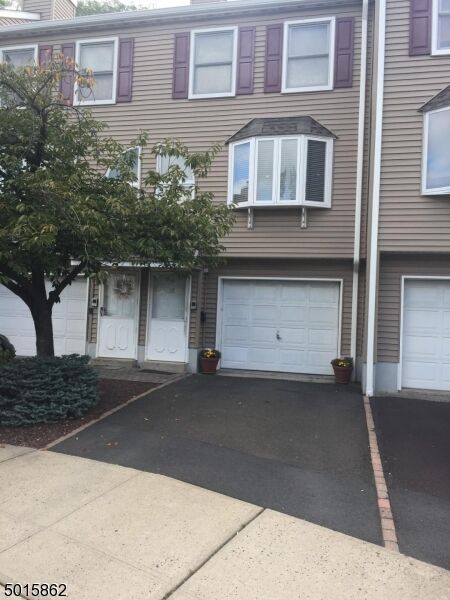 Property Photo: 777 Jefferson Ave 16 NJ 07065