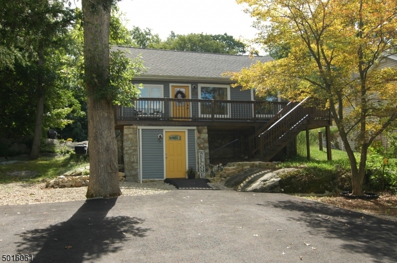 Property Photo:  6 Reis Ave  NJ 07874 