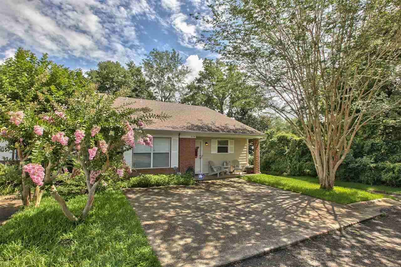 Property Photo:  818 Elizabeth Drive  FL 32303 