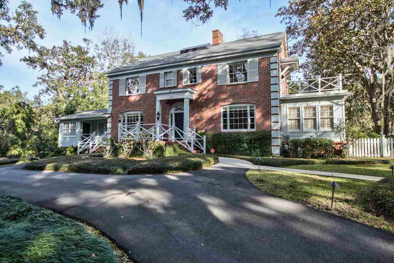 Property Photo:  1117 Myers Park Drive  FL 32301 