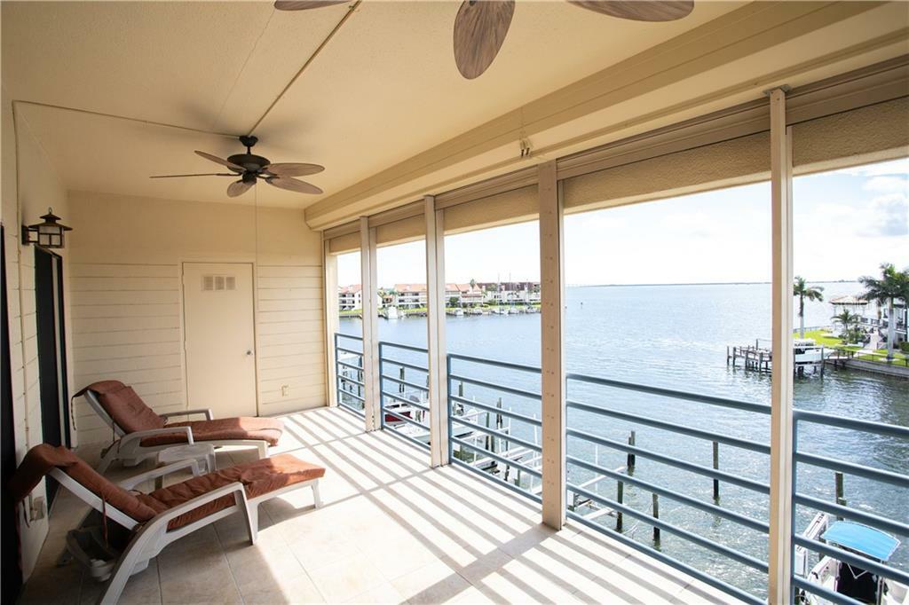 Property Photo: 363 Pinellas Bayway S 50 FL 33715