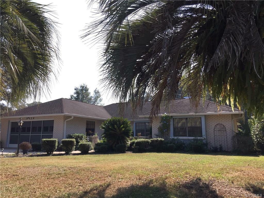 Property Photo:  9824 E Regency Row  FL 34450 