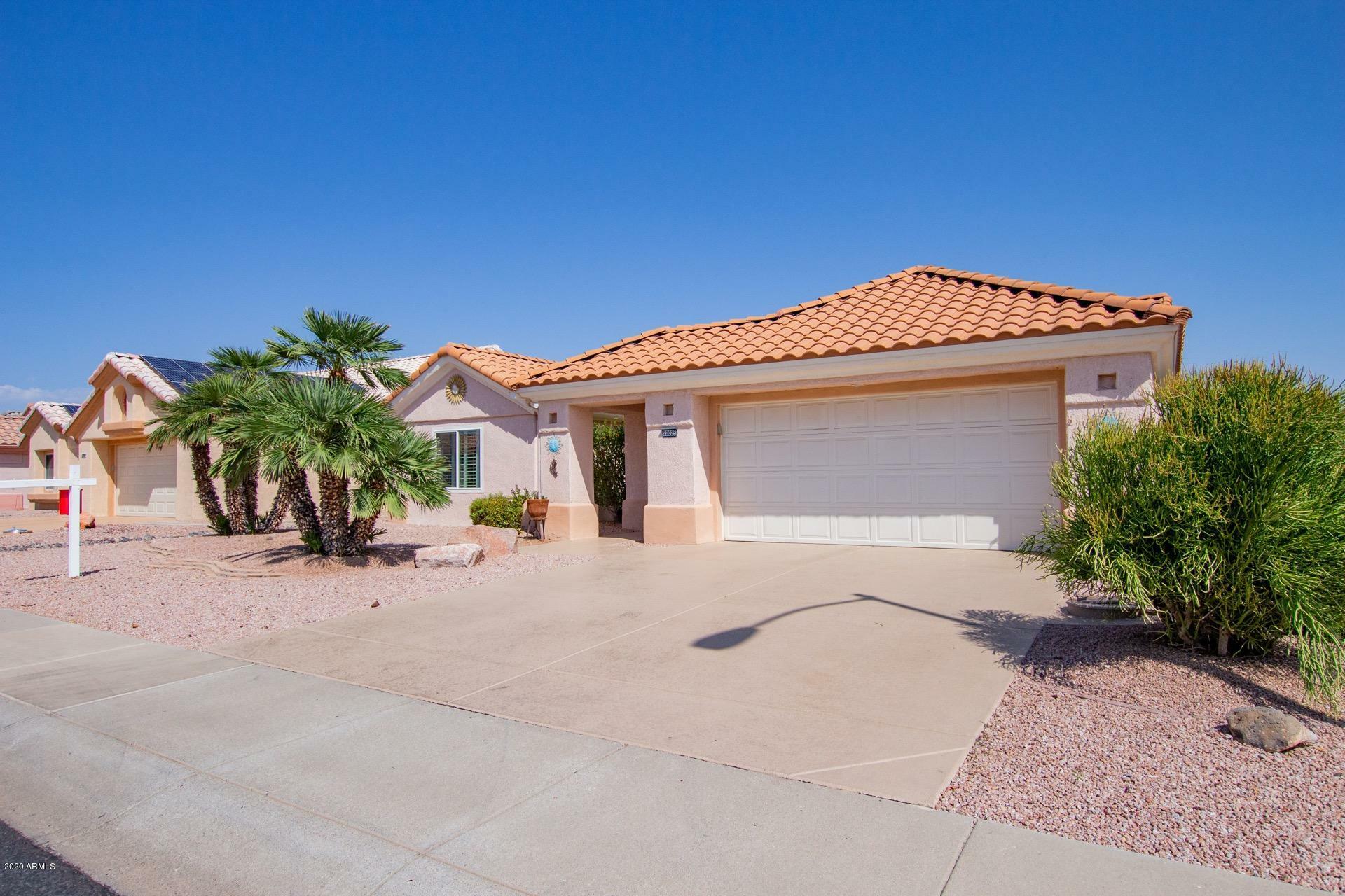 Property Photo:  22025 N Desperado Drive  AZ 85375 