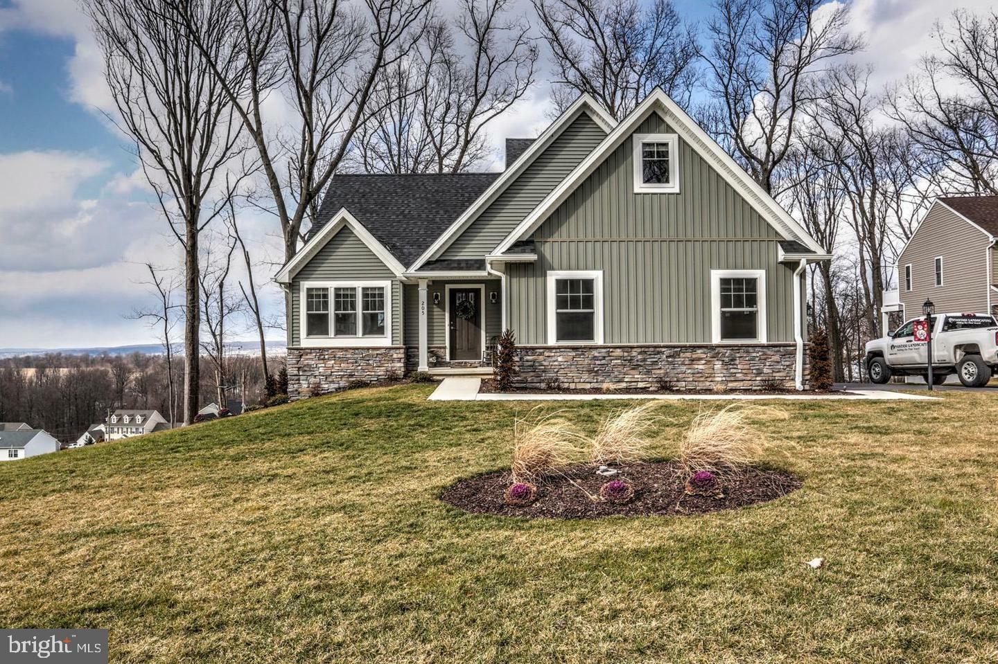 Property Photo: 2015 Laura Lane PA 17110