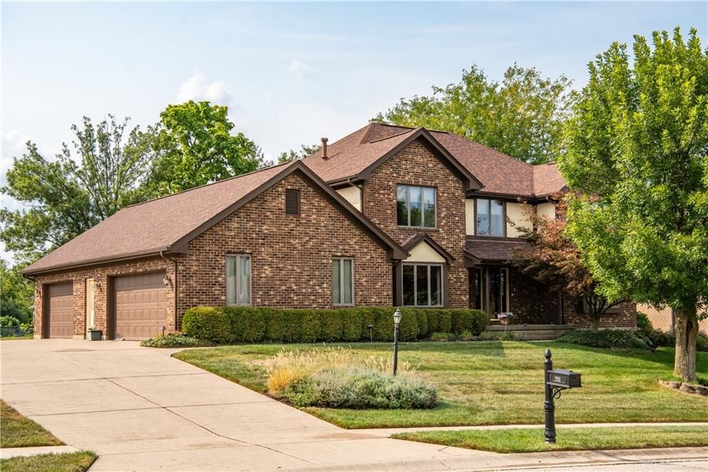 Property Photo: 295 St. Andrews OH 45342