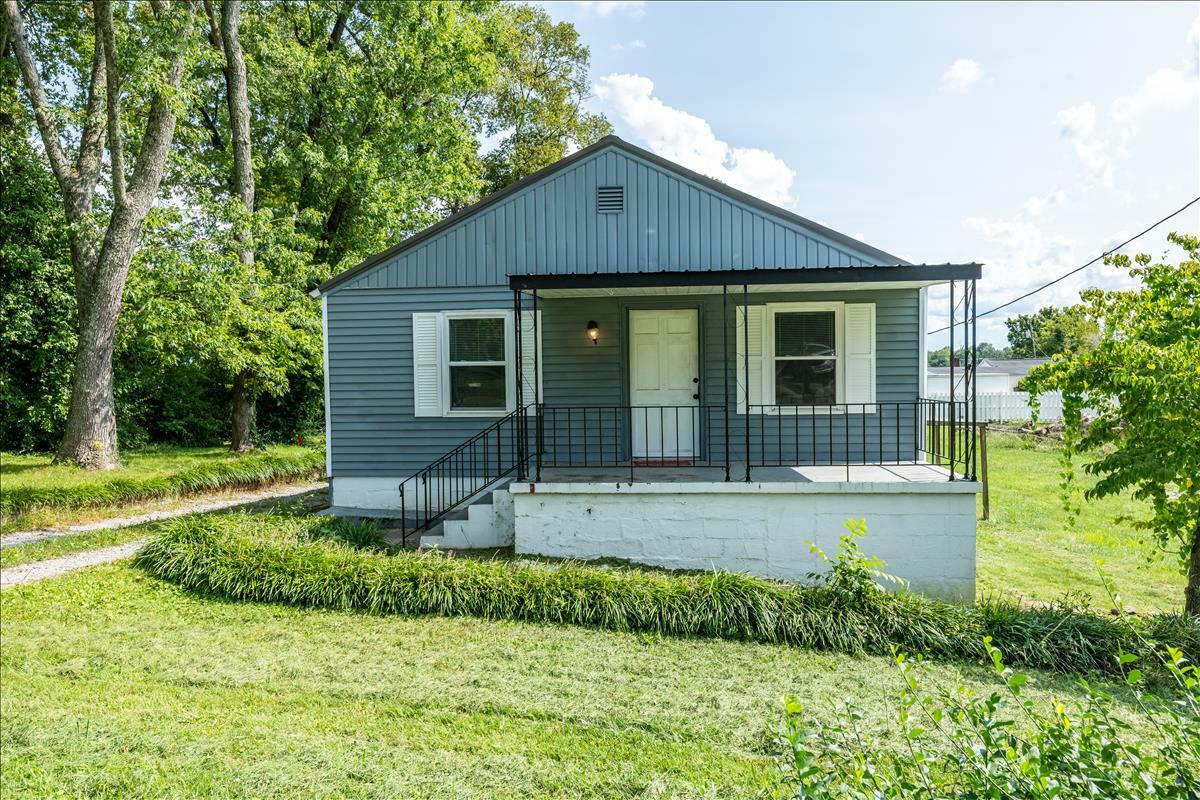 Property Photo: 5028 McIntyre Rd TN 37914