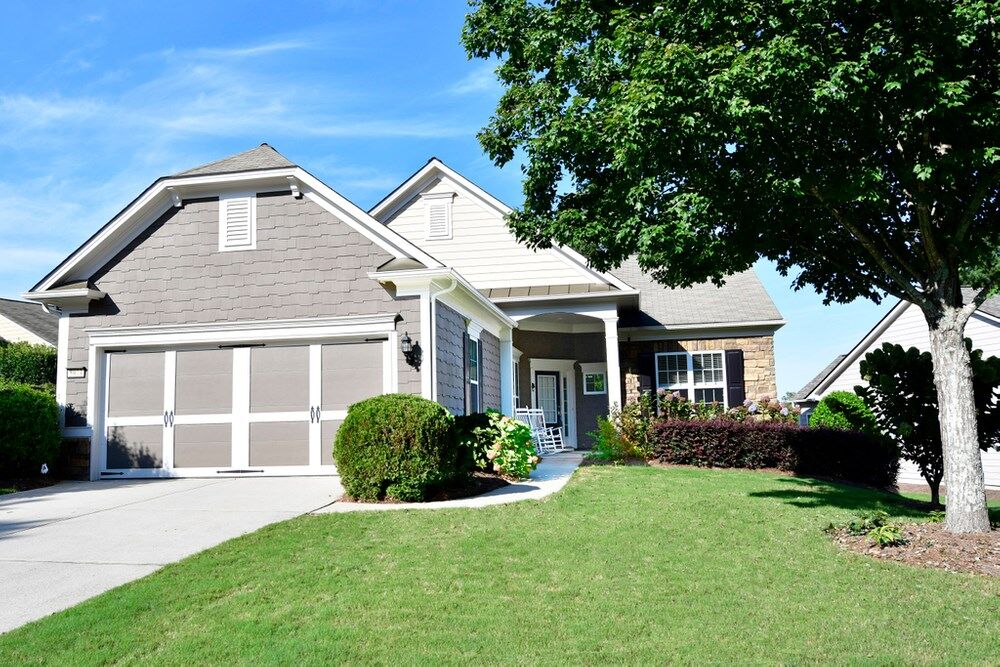 Property Photo: 5973 Creekside Ln GA 30548