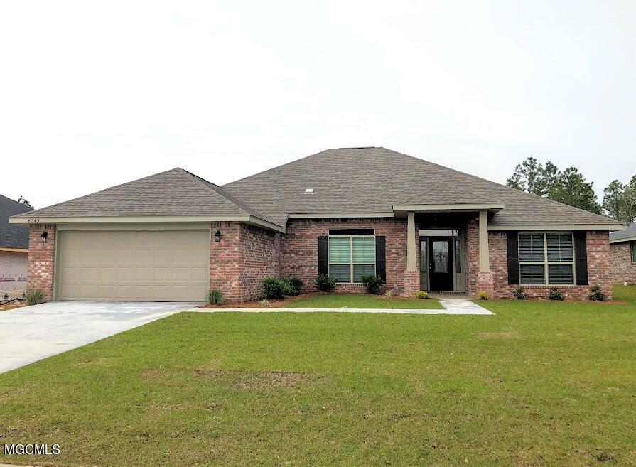 Property Photo: 6249 Roxanne Way MS 39532