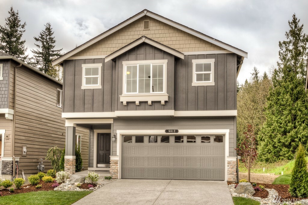 Property Photo:  1402 S 281 St 27  WA 98003 