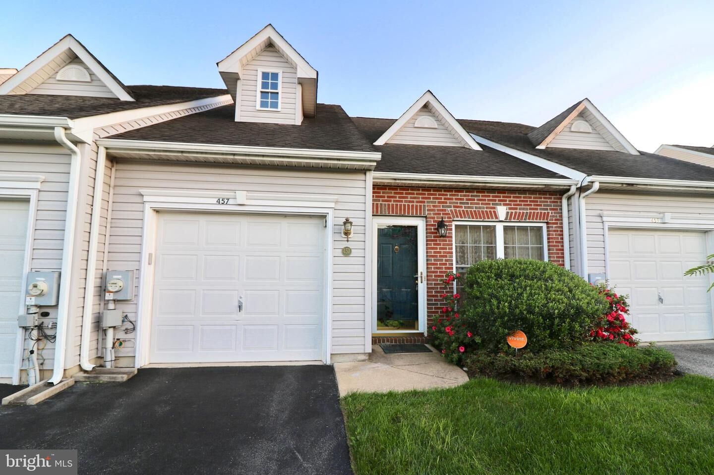Property Photo: 457 Sweetman Drive DE 19701