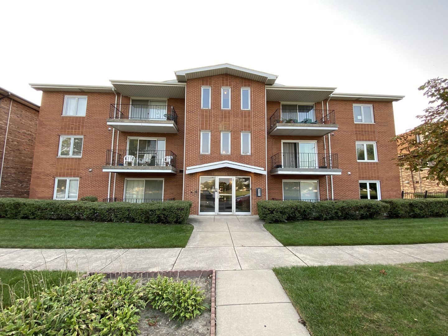 Property Photo:  10840 Kilpatrick Avenue 1ne  IL 60453 