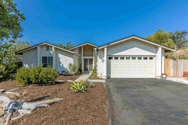 Property Photo: 2133 Steiger Ln CA 92056
