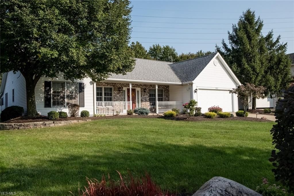 Property Photo: 9917 Woodhurst Drive OH 44149