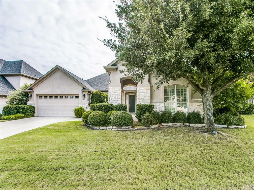 Property Photo: 9121 Grandview Drive TX 76207
