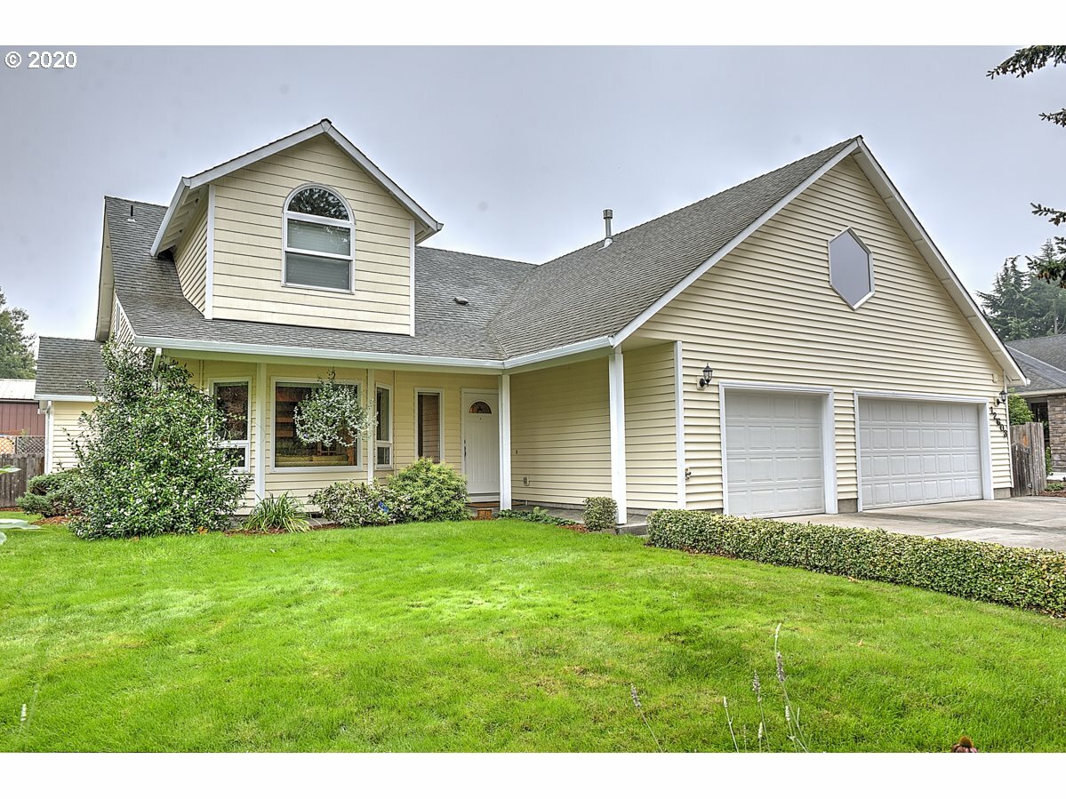 Property Photo:  12603 NW 48th Ct  WA 98685 