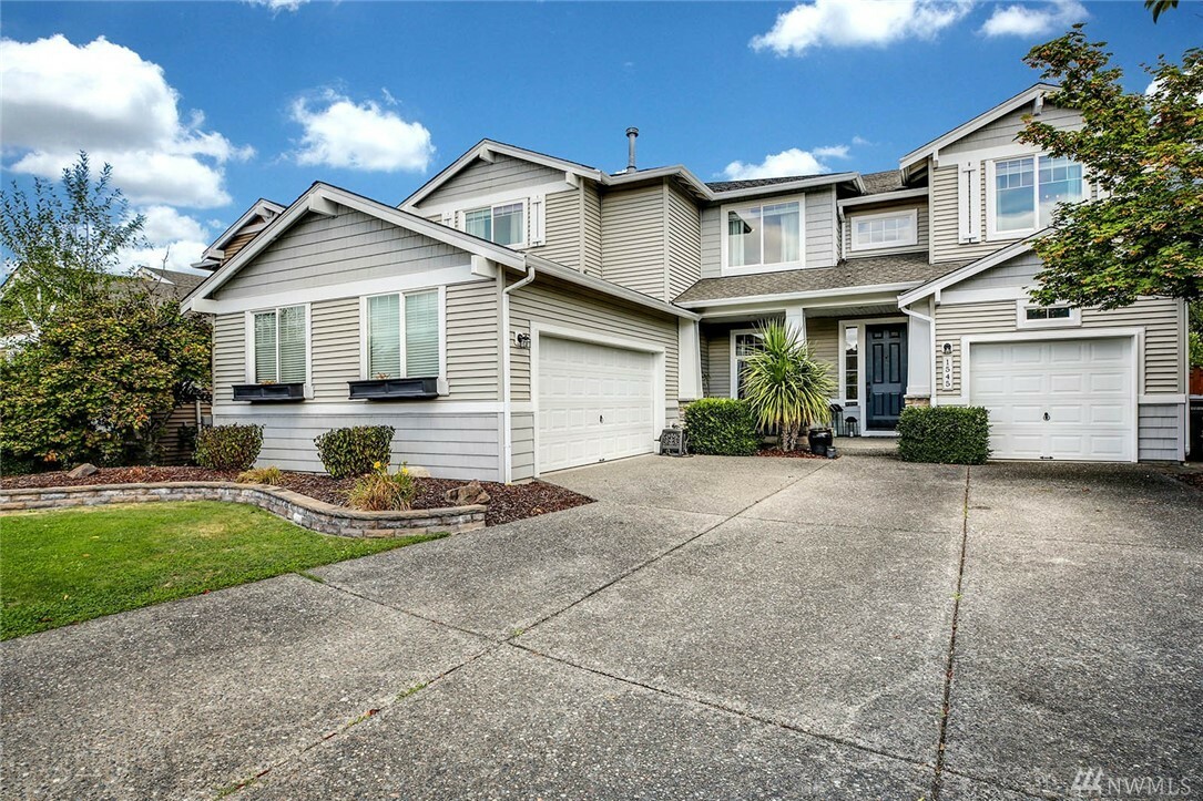 Property Photo:  1545 59th Place SE  WA 98092 