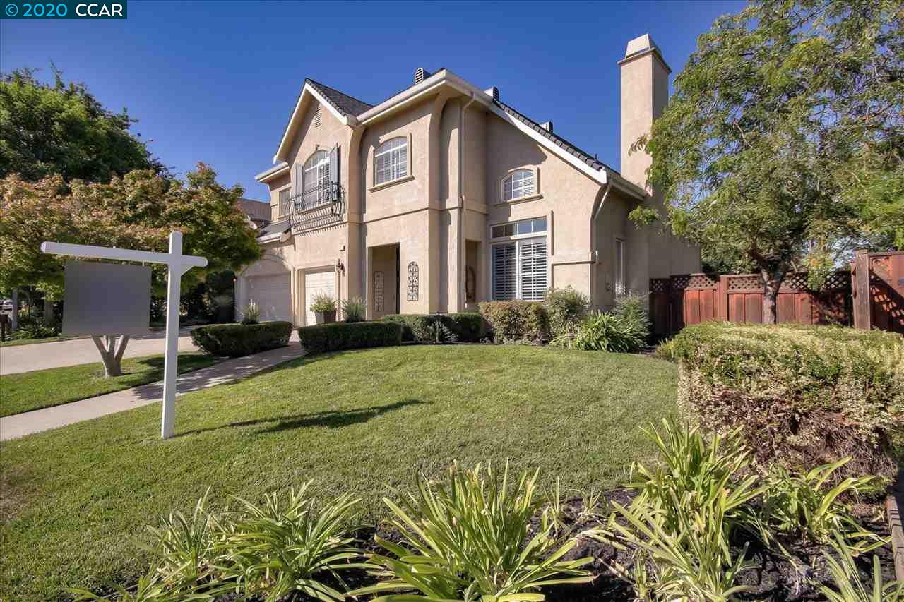 Property Photo:  1117 Riesling Cir  CA 94550 