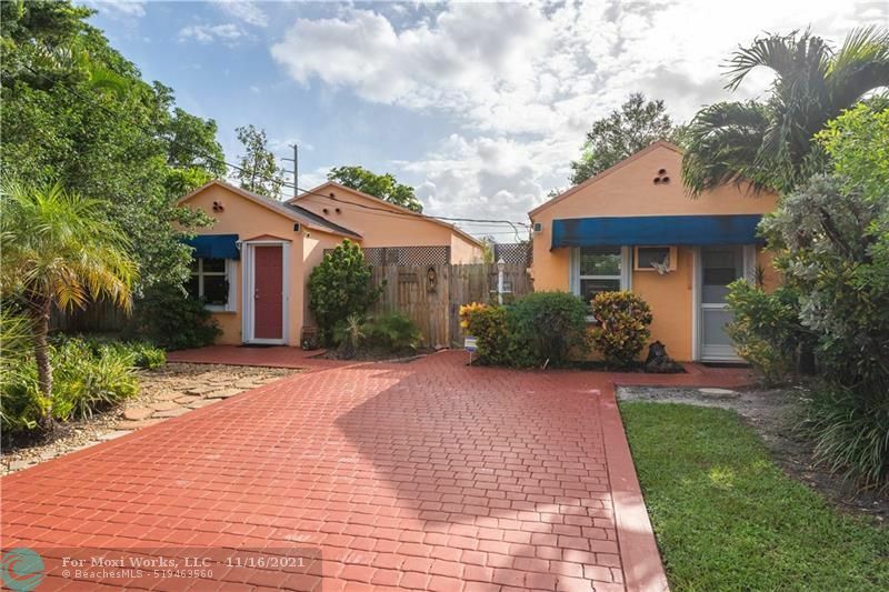 Property Photo:  214 SW 1st Ct  FL 33004 