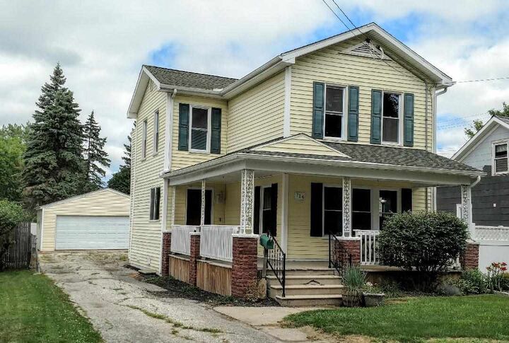 714 Stoker  Saginaw MI 48604 photo