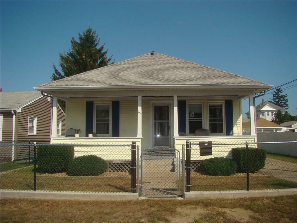 Property Photo: 108 Saratoga Av RI 02861