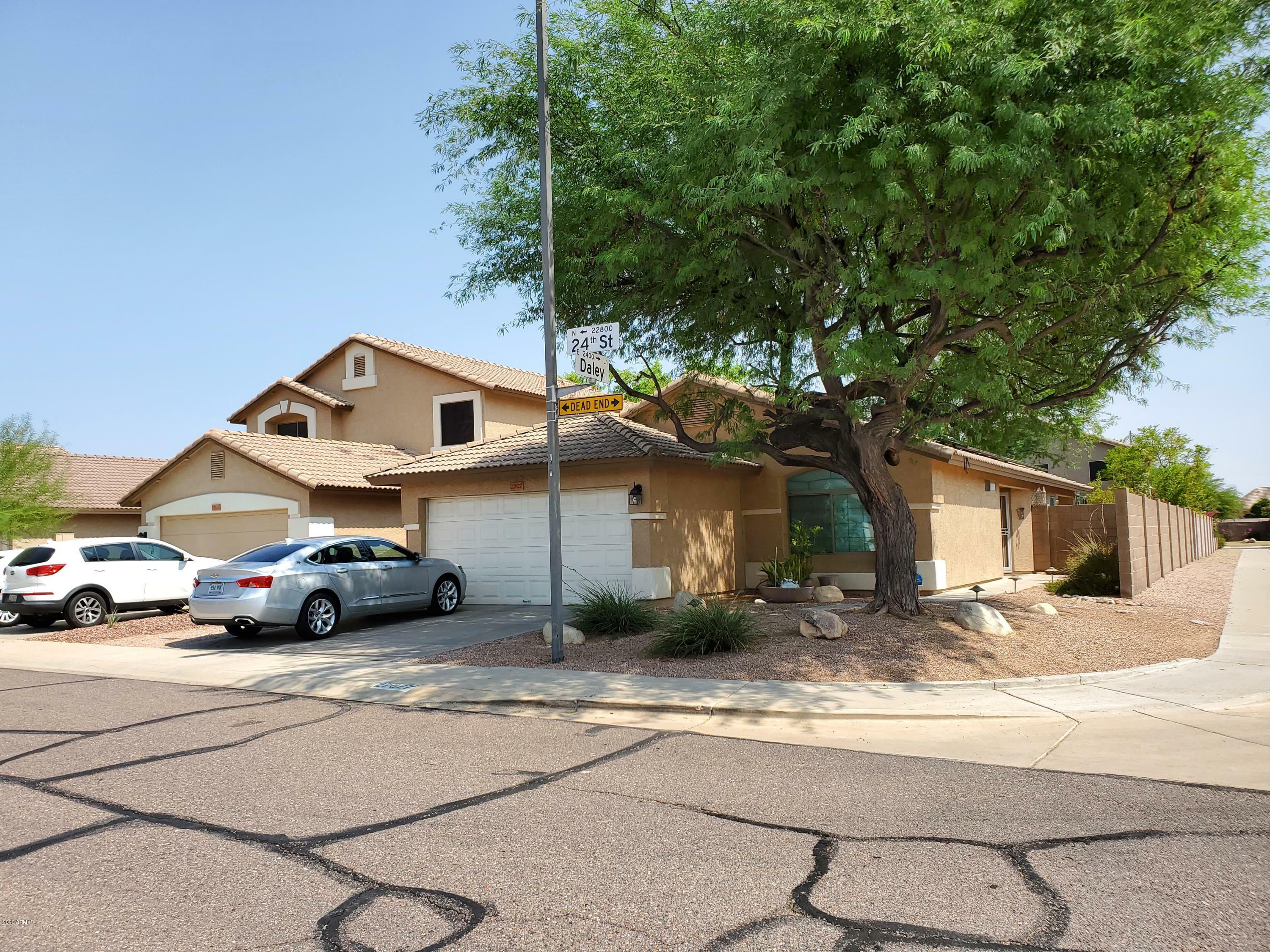 Property Photo: 22827 N 24th Street AZ 85024