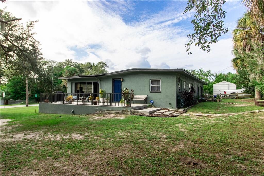 Property Photo:  6235 Indiana Avenue  FL 34653 