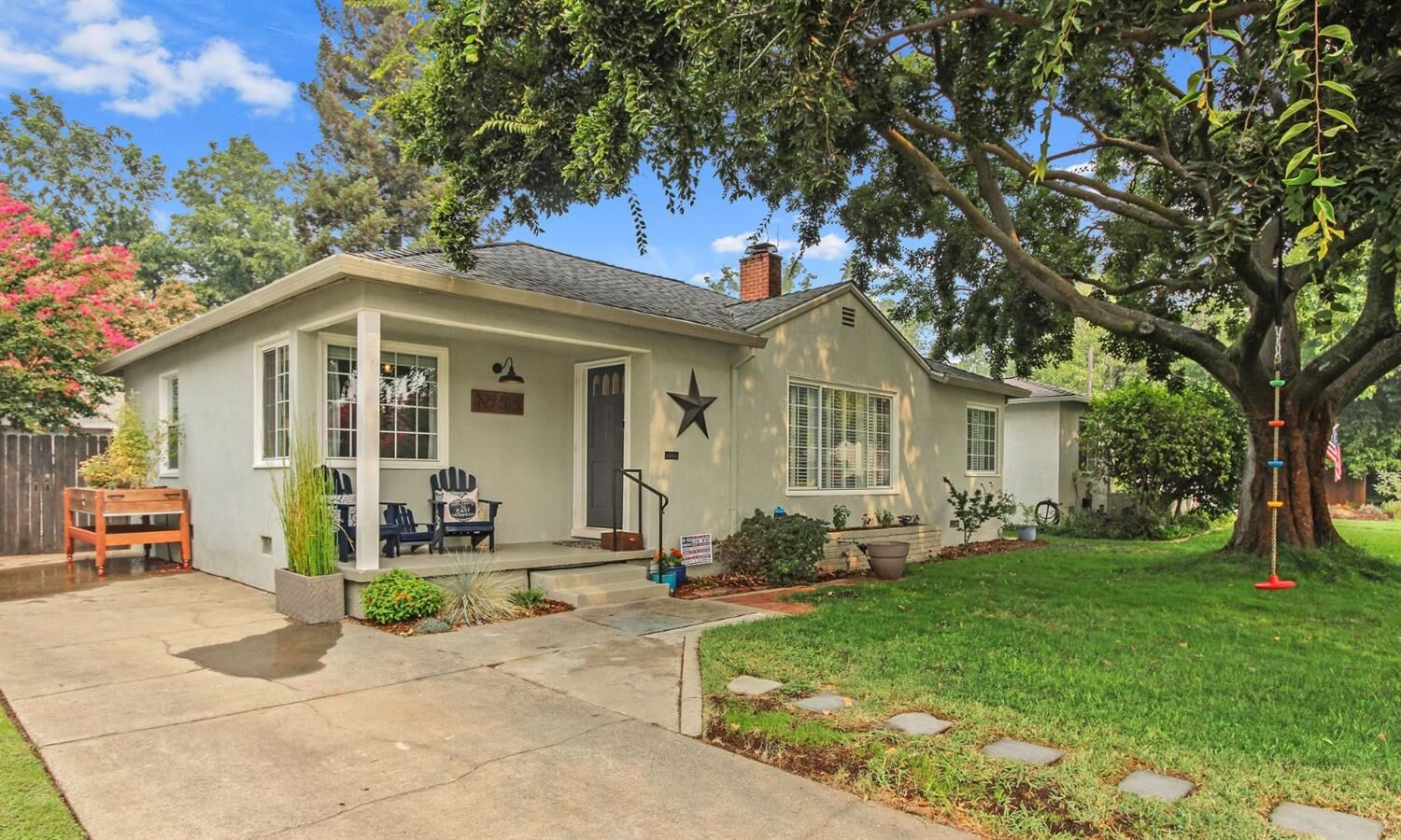 Property Photo:  50 36th Way  CA 95819 