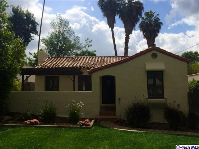 Property Photo:  2076 El Molino Avenue  CA 91001 