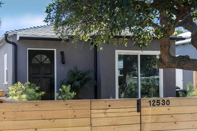 Property Photo:  12530 Short Avenue  CA 90066 