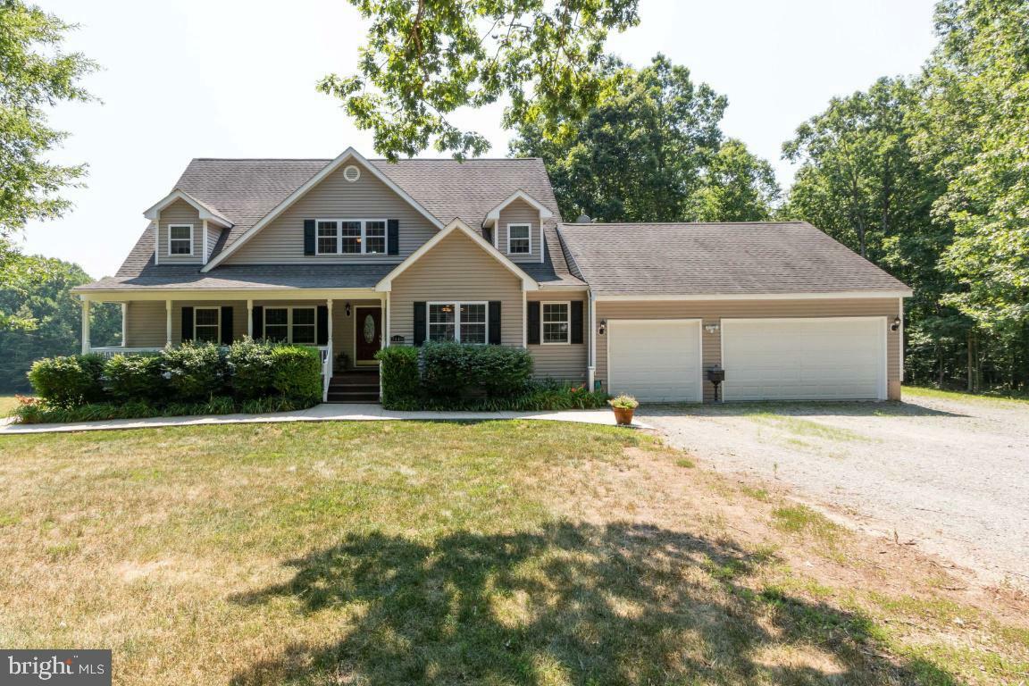 Property Photo:  7440 Cross Creek Lane  VA 22551 