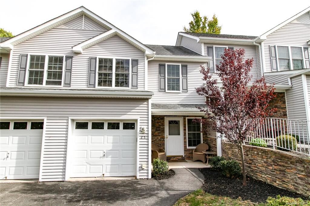 Property Photo:  25 Aveonis Court D3  NY 12524 