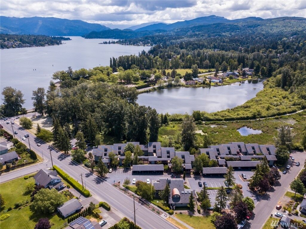 Property Photo:  3700 Alabama St 109  WA 98229 