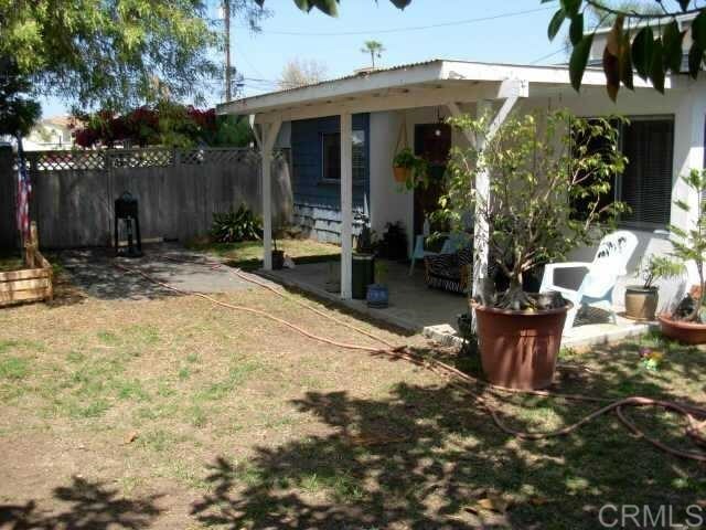 Property Photo:  947 Nardo Rd  CA 92024 